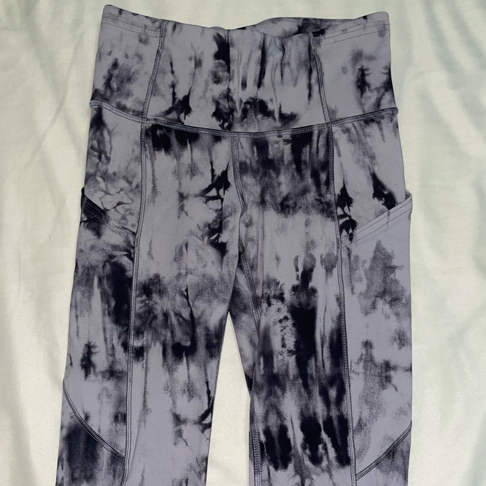Lululemon Fast and Free Tight II 25" *Game Day - Picture 6 of 12